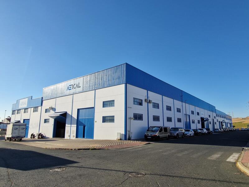 Capza impulsa la consolidación de Aercal mediante la adquisición de MBC en Cádiz