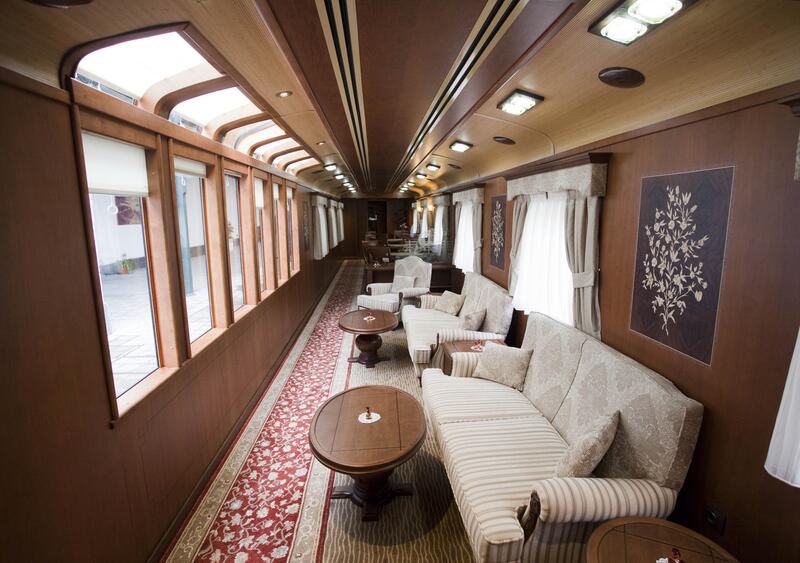 Renfe mantiene su programa de trenes turísticos temáticos para promover el turismo interno este verano