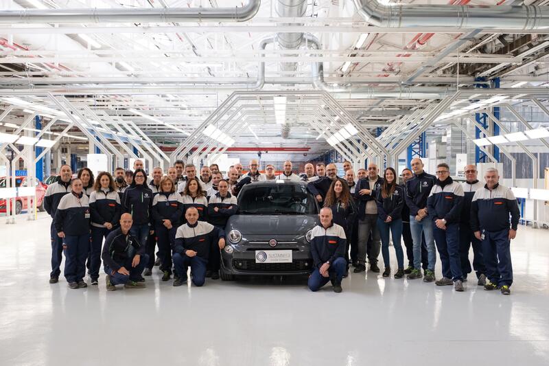Stellantis prioriza la fabricación de cajas de cambios híbridas en detrimento de la producción de vehículos eléctricos
