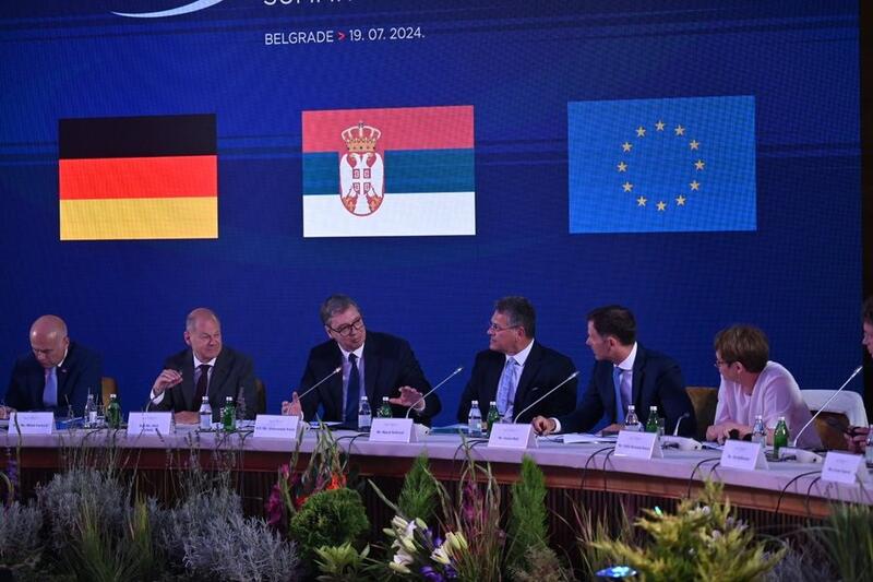 Serbia y la Unión Europea forjan una alianza estratégica para la fabricación de baterías y coches eléctricos