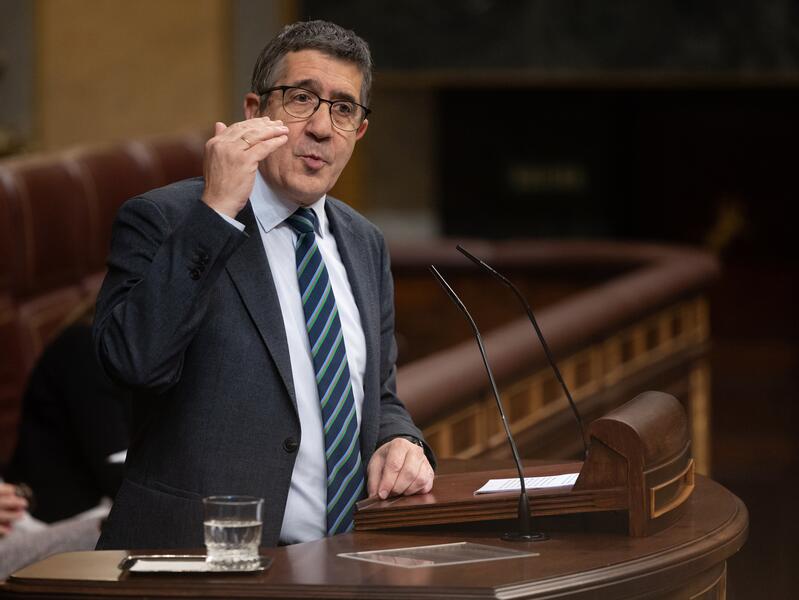 El PSOE presenta una propuesta para incrementar el tipo de interés moratorio en litigios por cláusulas abusivas