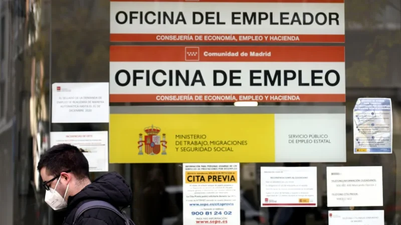 El SEPE lo confirma: la vuelta al cole se convierte en un catálogo de oportunidades laborales 10 Merca2.es El papel del SEPE en la vuelta al cole