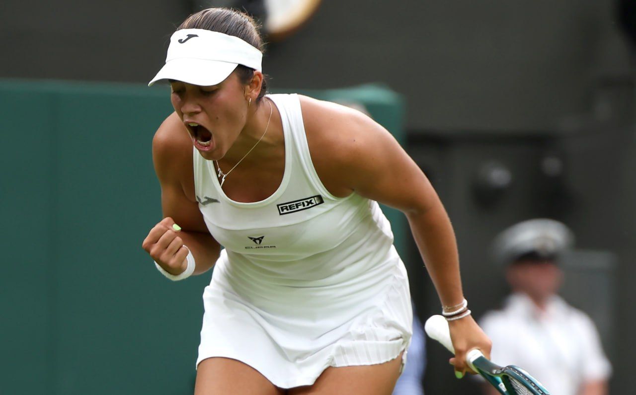 REFIX celebra las victorias históricas de sus embajadoras de marca: Jéssica Bouzas y Michelle Des Bouillons 1 Merca2.es Jssica Bouzas Wimbledon 2024 Merca2.es