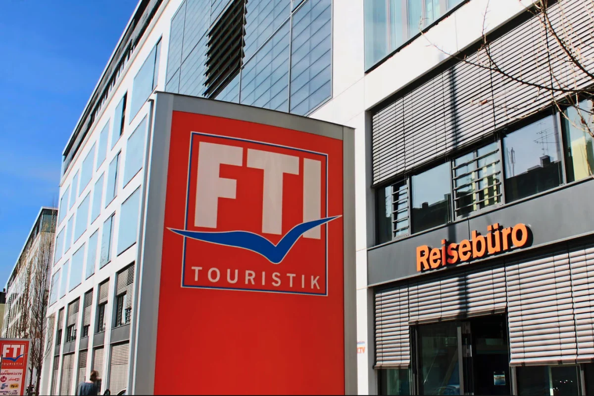 RT/Raiffeisen Group adquiere el centro de servicios erf24 del operador turístico insolvente FTI