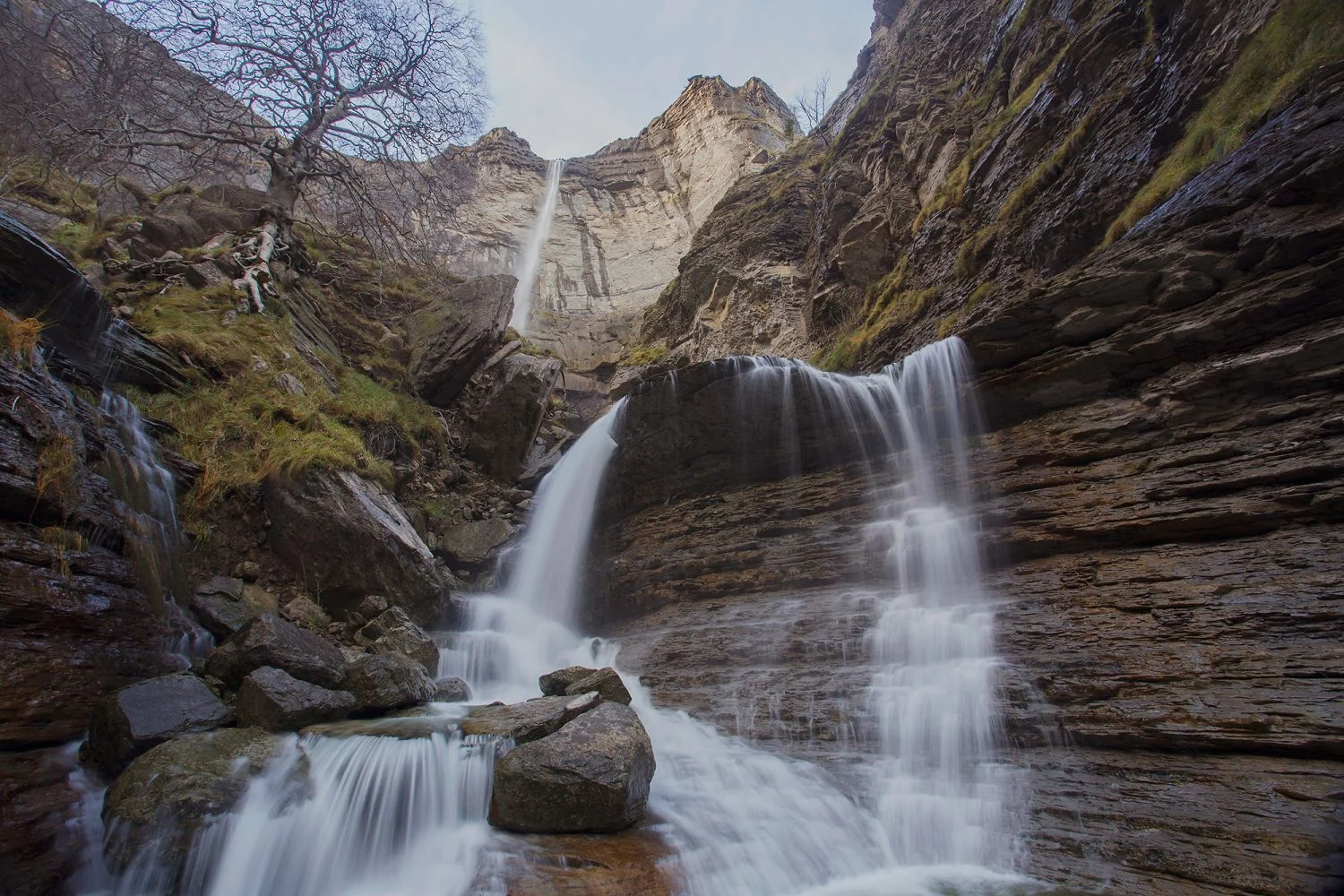 El salto de agua más grande de España se encuentra entre estas dos provincias