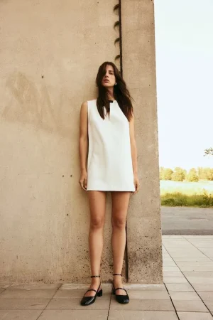Vestido con lazo