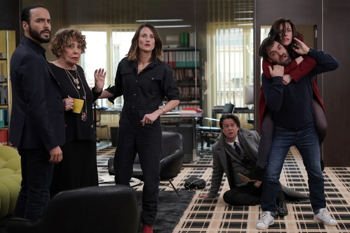 La nueva serie de Mediaset basada en una versión original de Netflix 1 Merca2.es La agencia: el futuro proyecto de Mediaset que ya ha logrado captar la atención de los españoles