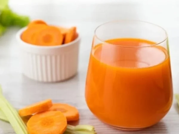 Suplementos secretos de las abuelas: el batido que te ayudará a lucir espectacular en verano 1 Merca2.es Beneficios del batido de las abuelas