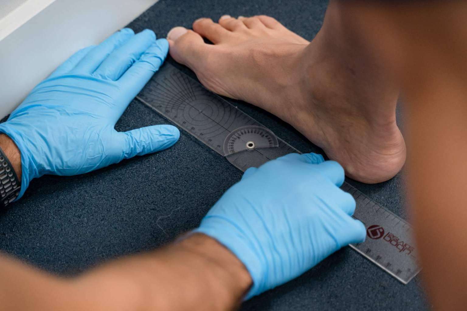 Las plantillas para botas de futbol de DM Clínica sirven para prevenir y tratar lesiones
