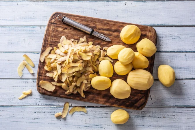 Este es el ingrediente milenario que te quitará el dolor de cabeza al instante y seguro tienes tu cocina 1 Merca2.es Propiedades de la papa y su efecto que aleja el dolor de cabeza
