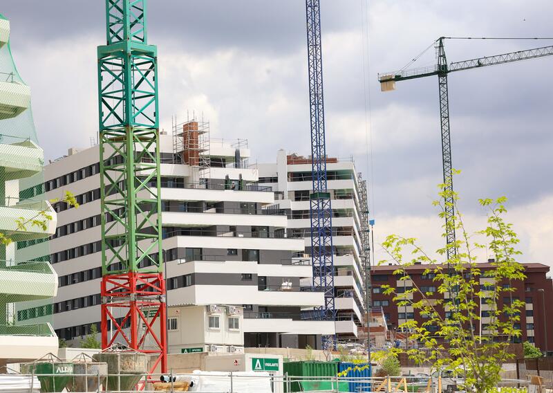 Los intereses de las hipotecas firmadas en junio se situaron en el 3,38%, su nivel más reducido desde enero de 2023