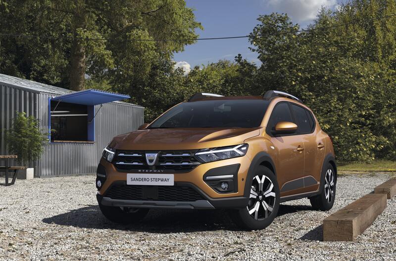 El Dacia Sandero lidera las ventas en España en julio, mientras Toyota se posiciona como la marca más matriculada