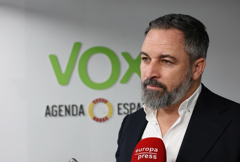 Vox señala que los datos de empleo más recientes registran el «julio más catastrófico» de las últimas dos décadas