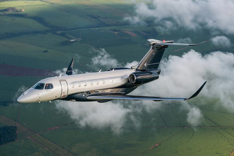 Embraer presenta su gama de jets ejecutivos Phenom 100EX, Phenom 300E y Praetor 600 en la feria Labace de Brasil