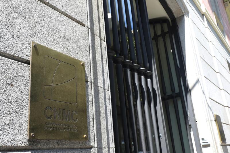 La CNMC sitúa rentabilidad económica para actividades reguladas eléctricas y gasistas entre el 7,4% y el 11%