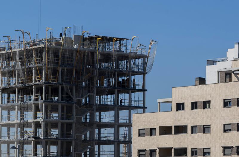 Los negocios inmobiliarios despegan un 13% hasta mitad de año, pero el mercado de alquiler sigue estancado