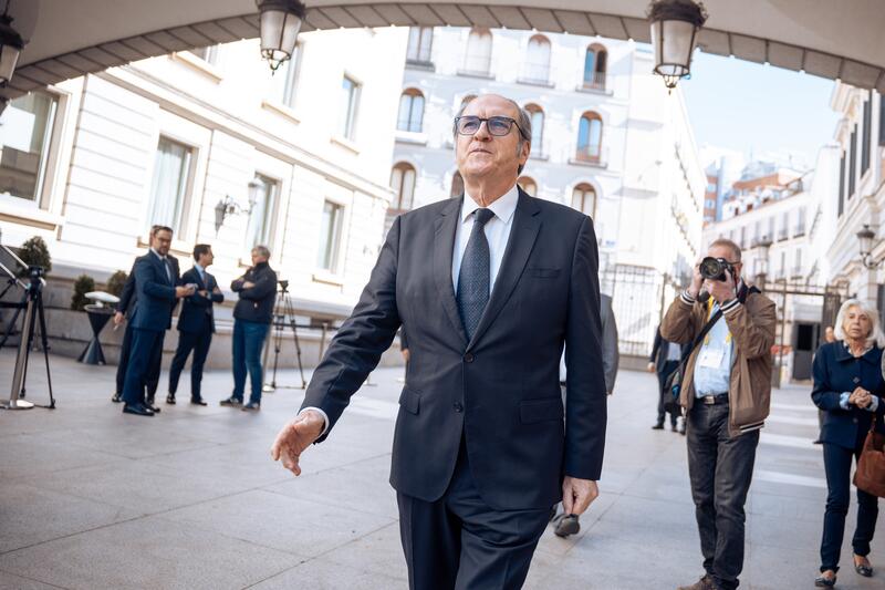El Defensor del Pueblo sugiere a Inclusión restringir la devolución del IMV para familias en situación de vulnerabilidad