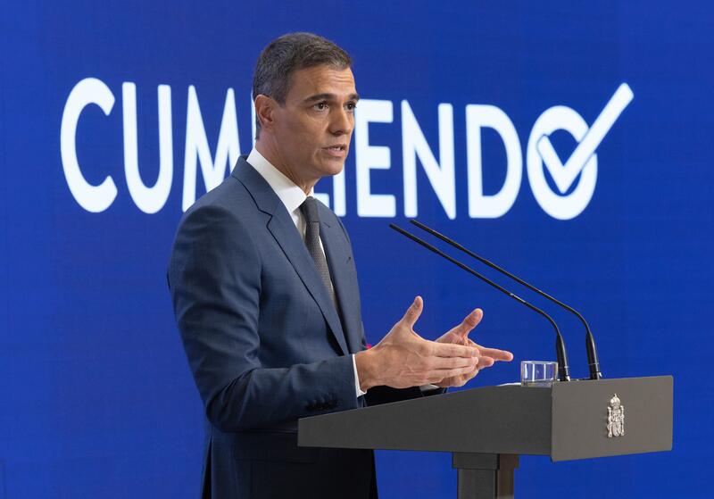 El presidente Sánchez celebra la reducción de precios y el aumento del poder adquisitivo de los ciudadanos