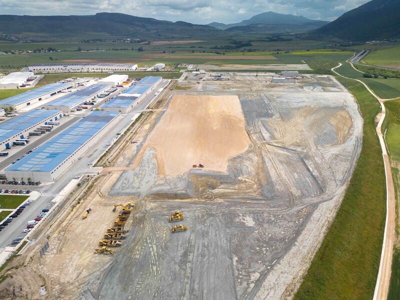 La logística VGP experimenta un crecimiento notable, triplicando su beneficio neto a 154,6 millones