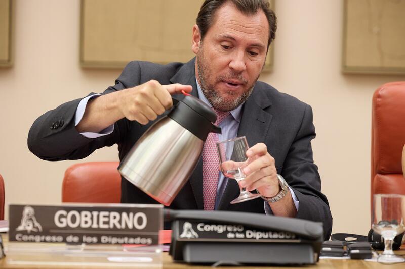 Los socios del Gobierno critican duramente a Puente por el desorden ferroviario