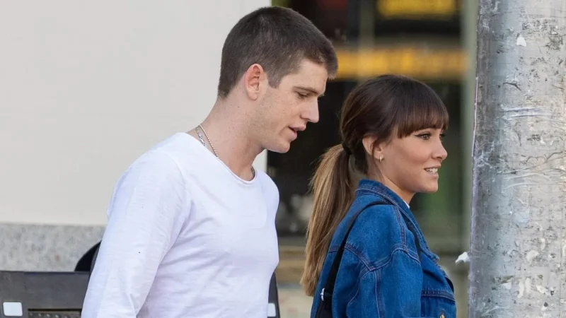 El significado oculto tras el tatuaje de Aitana: un viejo amor que aún duele 1 Merca2.es Cuáles son las razones detrás del arrepentimiento de Aitana