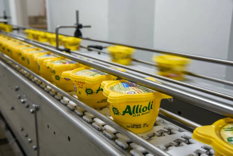 Choví, los líderes del alioli, reafirman su compromiso medioambiental