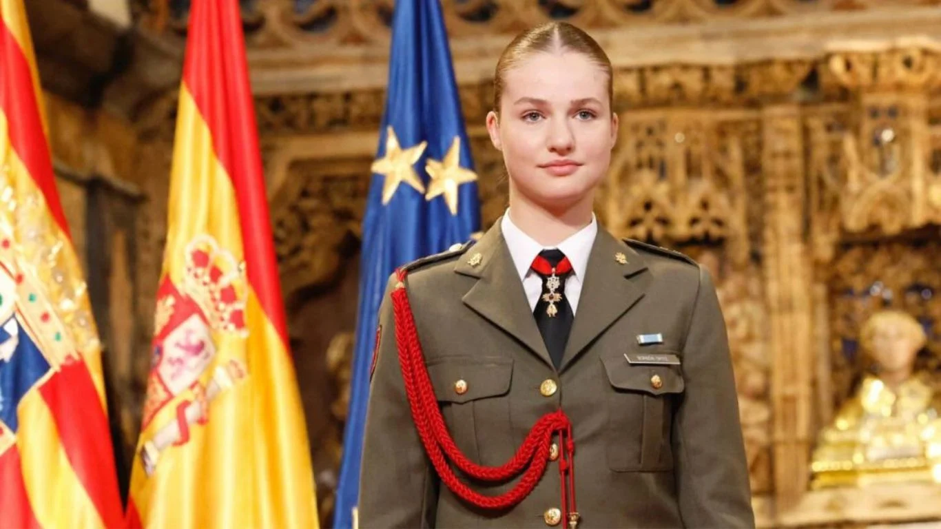 La Princesa Leonor enfrenta un cambio radical: Lo que el nuevo reglamento del Colegio Marín significa para ella