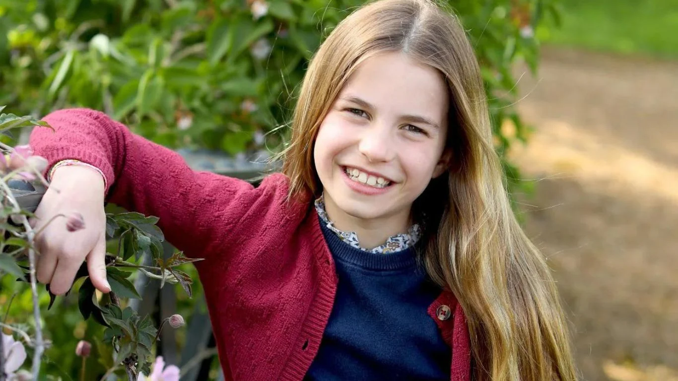 La princesa Charlotte heredará los bolsos de Kate Middleton: Esto es lo que vale la colección