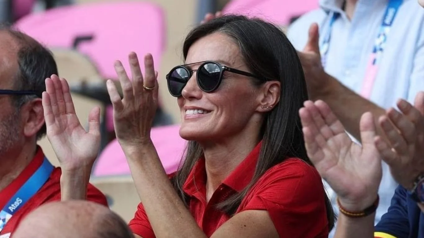 Revelan una charla privada de la reina Letizia que ocurrió lejos de las cámaras