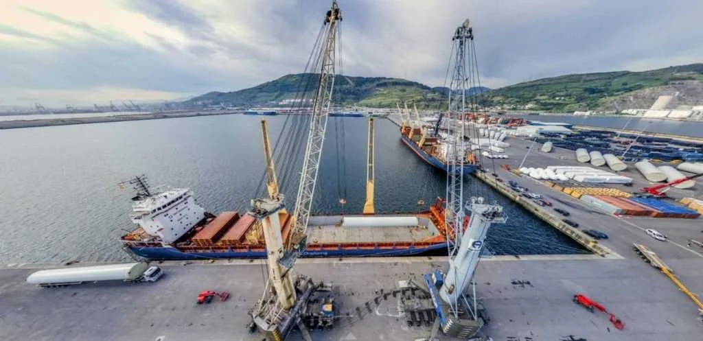 El Gobierno financiará la adaptación de los puertos a la eólica marina, prioridad estratégica de Iberdrola