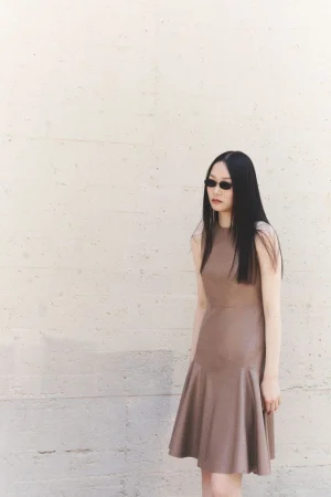 Vestido efecto piel