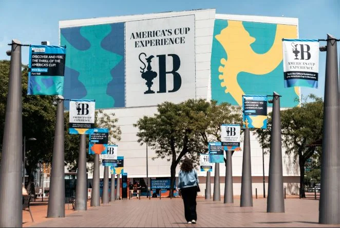 Barcelona ofrece una exposición de la America’s Cup y una nueva atracción en el Tibidabo