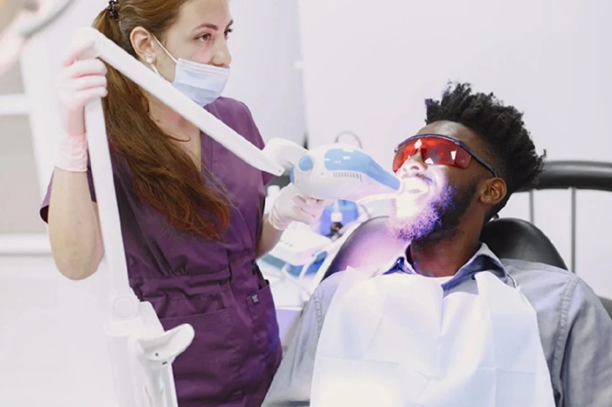 Blanqueamiento dental: lo que necesitas saber