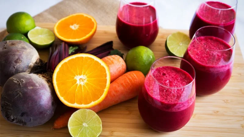 La clave de la realeza española para recuperar la forma tras las vacaciones 1 Merca2.es Batido détox de la realeza española: Remolacha y naranja