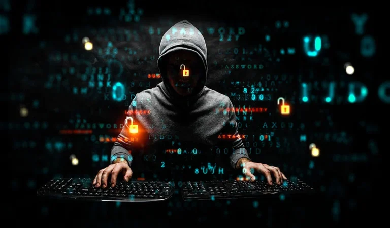 Condena hacker