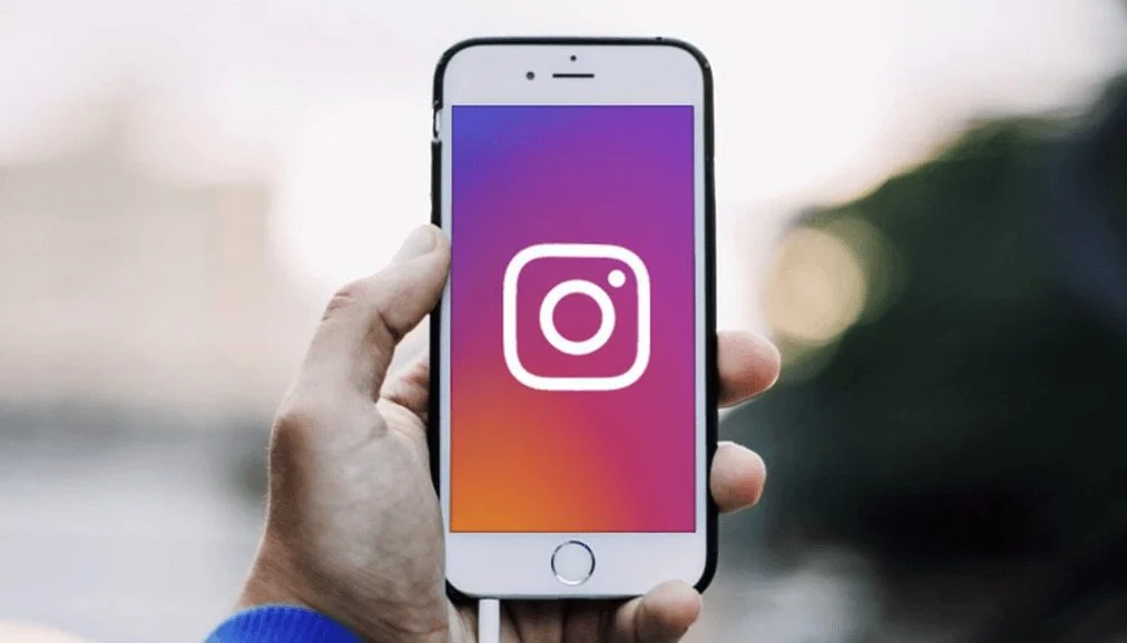 Puedes añadir una canción a tu perfil de Instagram y te contamos cómo hacerlo