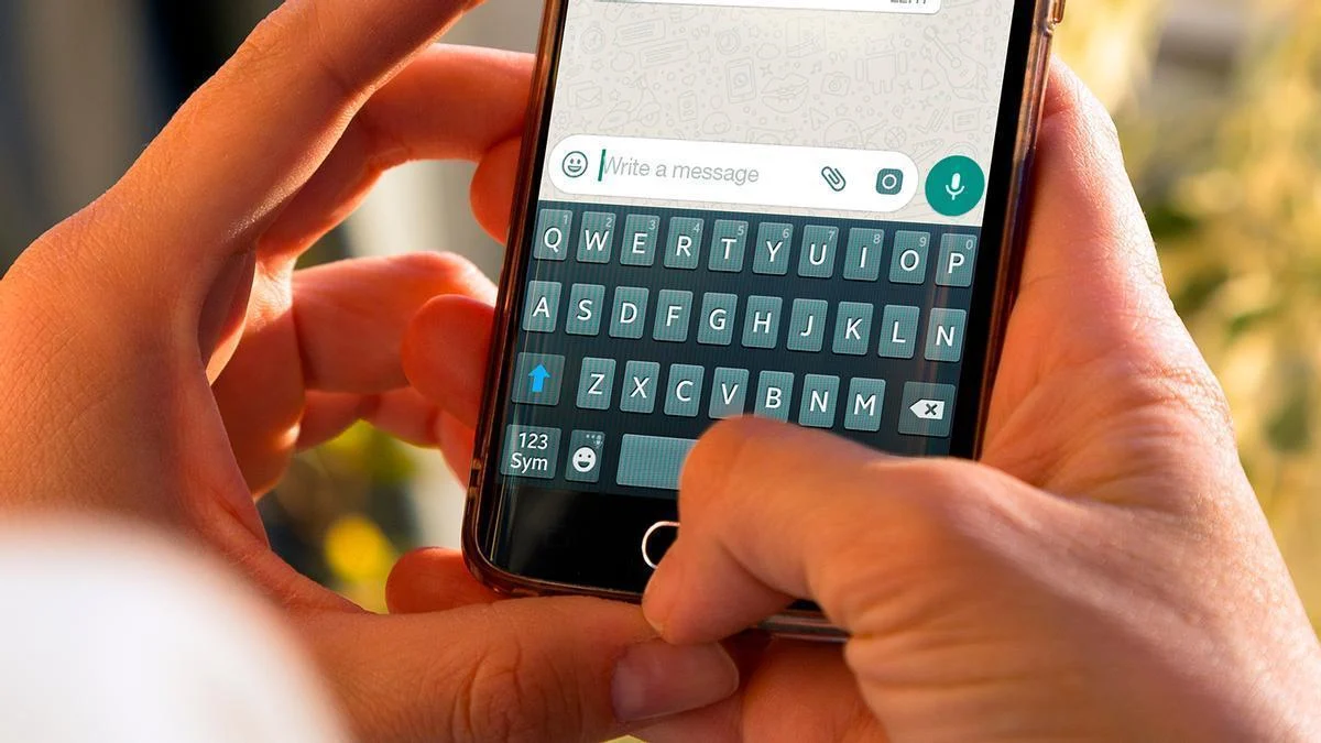 Si te contactan por WhatsApp desde este prefijo, bloquéalo inmediatamente