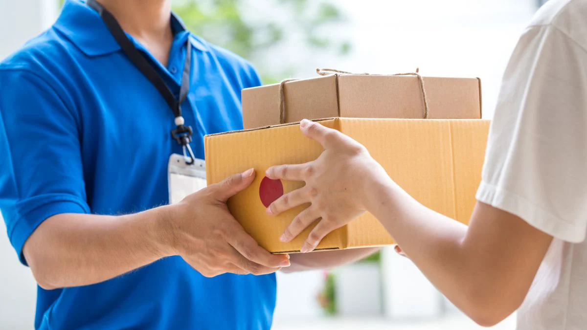 Si te llega un paquete que no has pedido, cuidado, puede ser un timo