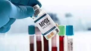 Las acciones de Bavarian Nordic se disparan un 17% al declarar la OMS emergencia sanitaria por mpox