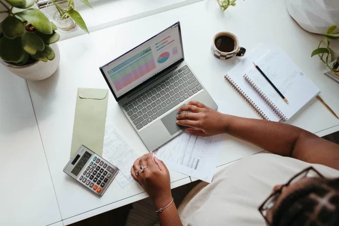 Descubre cómo Workcapital facilita el anticipo de facturas para tu negocio.
