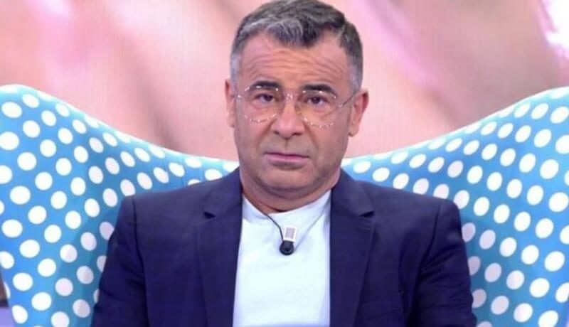 "De pequeño me maquillaba", Jorge Javier Vázquez se derrumba en directo y cuenta sus intimidades 1 Merca2.es Jorge Javier Vázquez