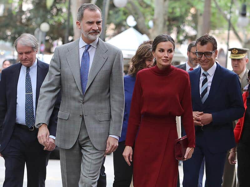 El Rey de los Kebabs. Felipe VI se rinde ante la comida rápida en un restaurante de Chamberí 3 Merca2.es Rey Felipe VI y Reina Letizia