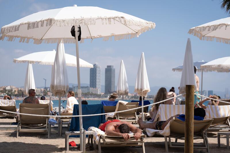 España se encamina a cifras récord con un aumento del 13% en turistas estadounidenses durante 2023