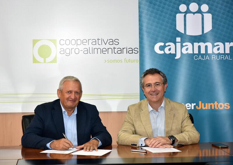 Cooperativas Agro-alimentarias y Cajamar pactan un programa conjunto de actividades y acciones cooperativas