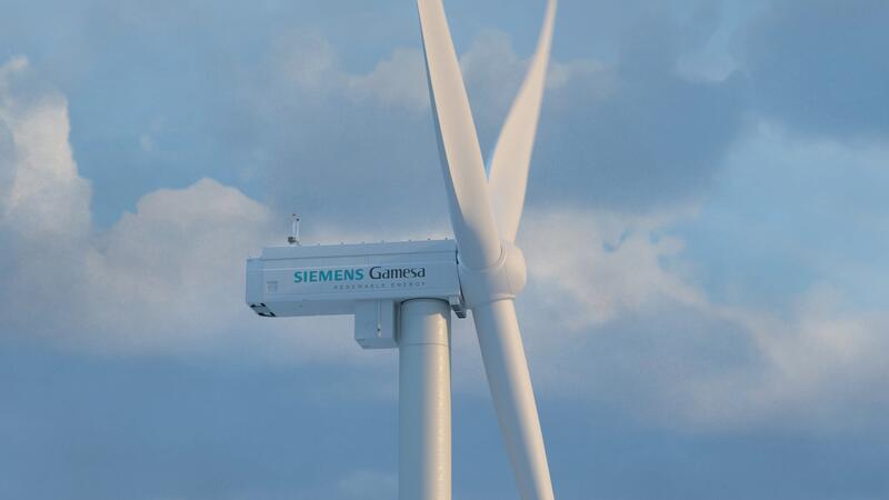 CCOO y UGT demandan recolocaciones internas tras rechazar los despidos en Siemens Gamesa
