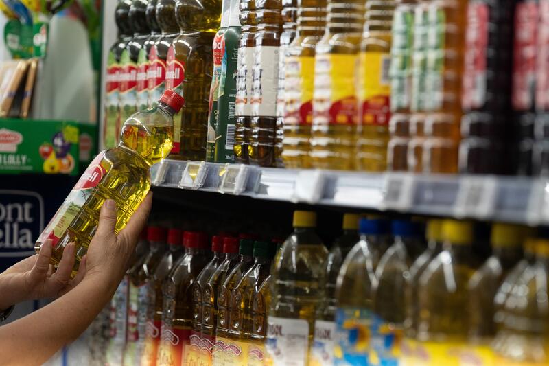 El Congreso apoya una iniciativa para que las empresas revelen si mantienen precios por menos cantidad