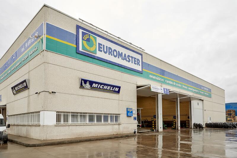 Euromaster y Aviloo se alían para certificar el estado de las celdas de baterías en talleres