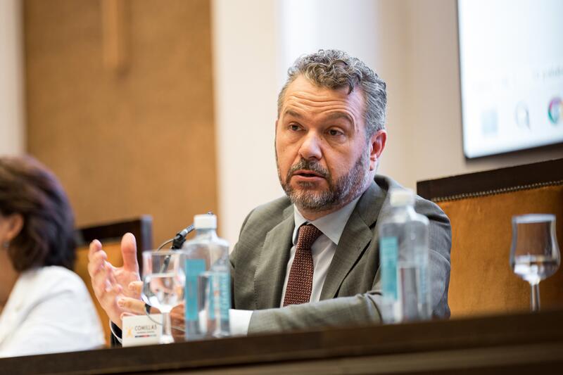 La CNMV decidirá cuándo autorizar la OPA de BBVA en función de cómo proceda la CNMC