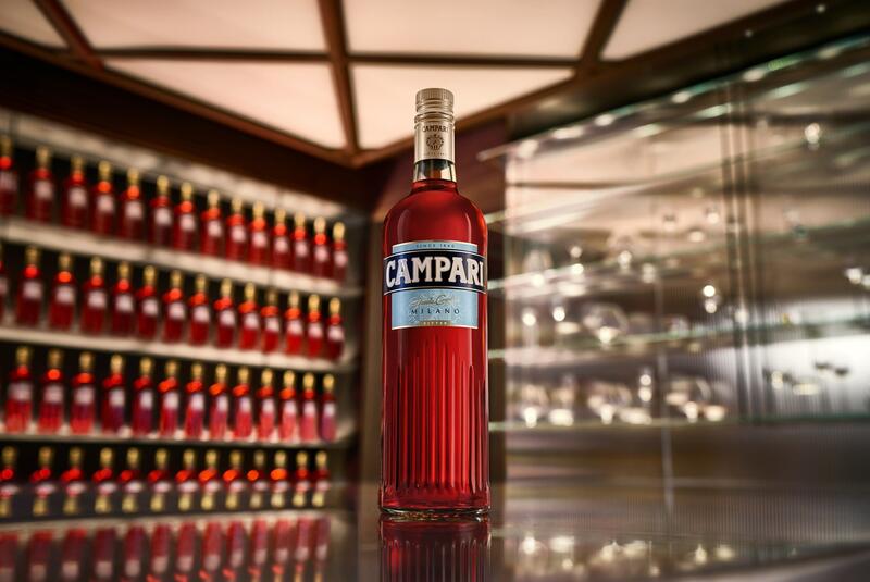 Campari sufre un desplome del 5% en Bolsa tras la dimisión de su CEO, Matteo Fantacchiotti