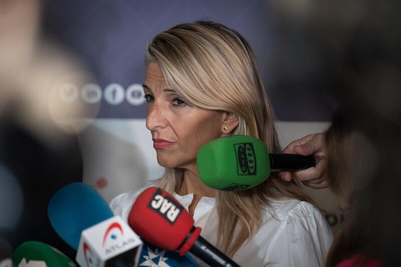 Yolanda Díaz destaca el acuerdo de reforma de pensiones como muy positivo y promueve el diálogo social